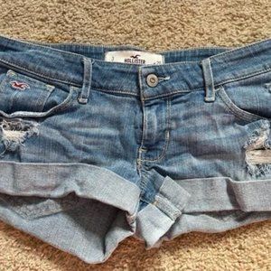 Hollister Denim Shorts size 3 (W26)